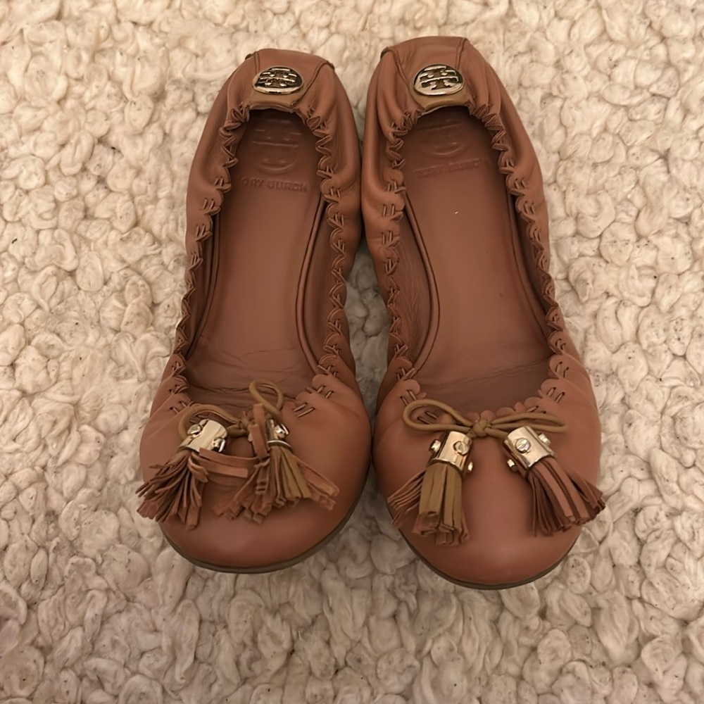 Tory Burch Ballet flat with tassel size 10